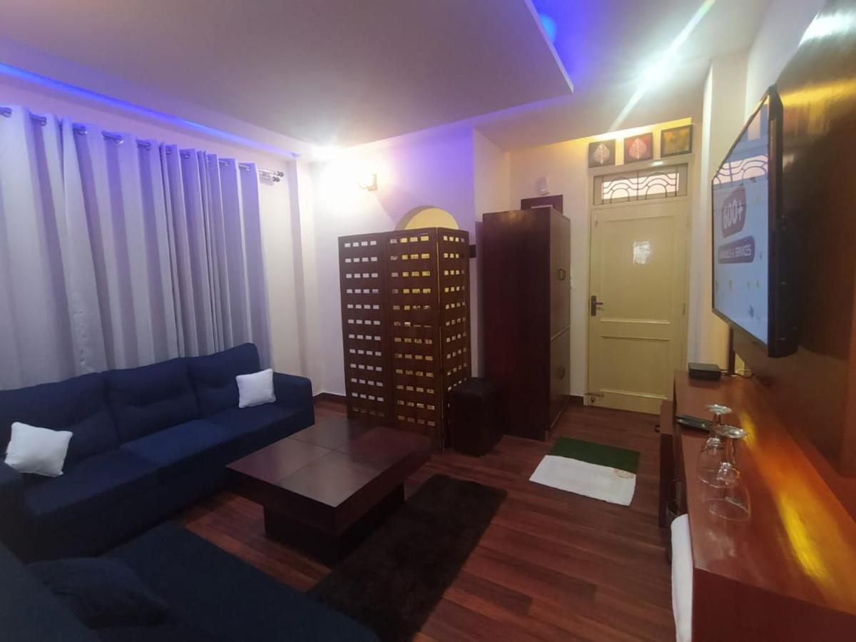 Deluxe Homestay Apartments With Kitchen In שימלה מראה חיצוני תמונה